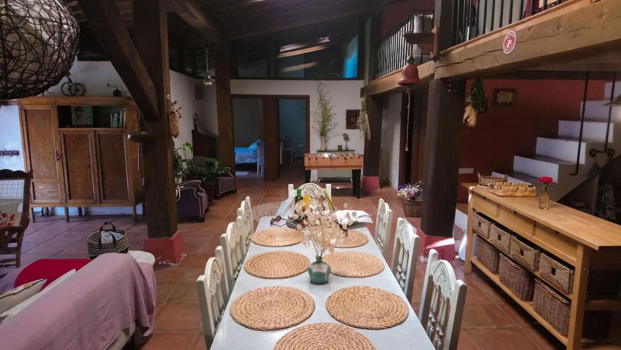 Gasthaus Casa Corazon De Piedra En El Rio Dulce Aragosa Exterior foto